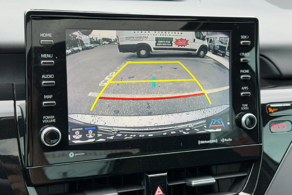 Used 2024 Toyota Camry XLE w/ Cold Weather Package FWD image 23