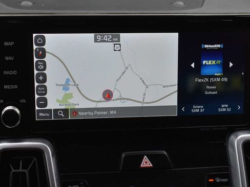 Used 2023 Kia Sorento EX image 19