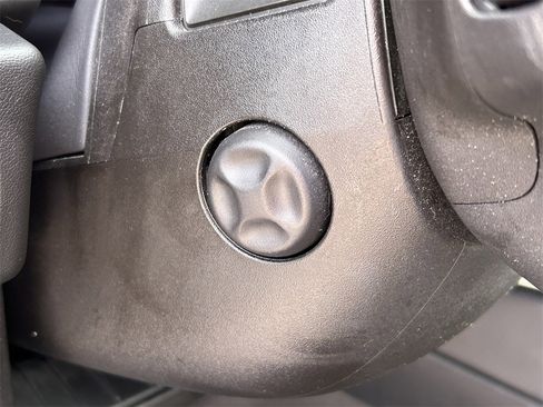 Used 2021 Chevrolet Suburban Z71 w/ Luxury Package image 30