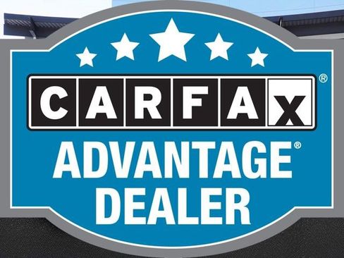 Used 2026 Mercedes-Benz GLC 300 4MATIC image 1