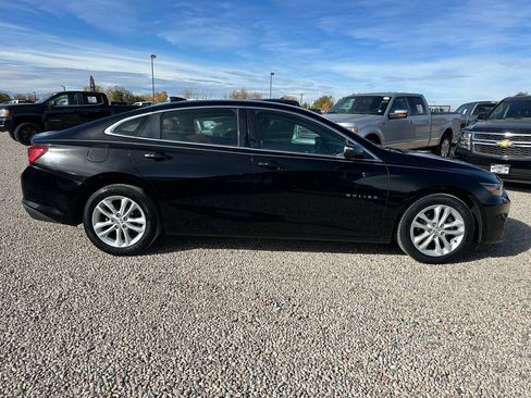 Used 2017 Chevrolet Malibu LT w/ Leather Package image 12
