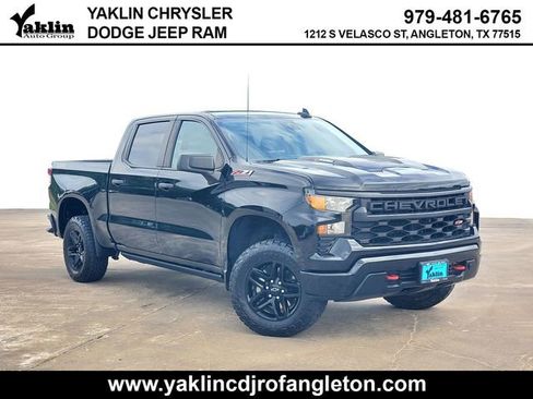 Used 2023 Chevrolet Silverado 1500 Custom Trail Boss AWD/4WD image 1