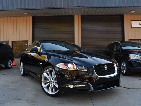 Used 2013 Jaguar XF 3.0 image 6