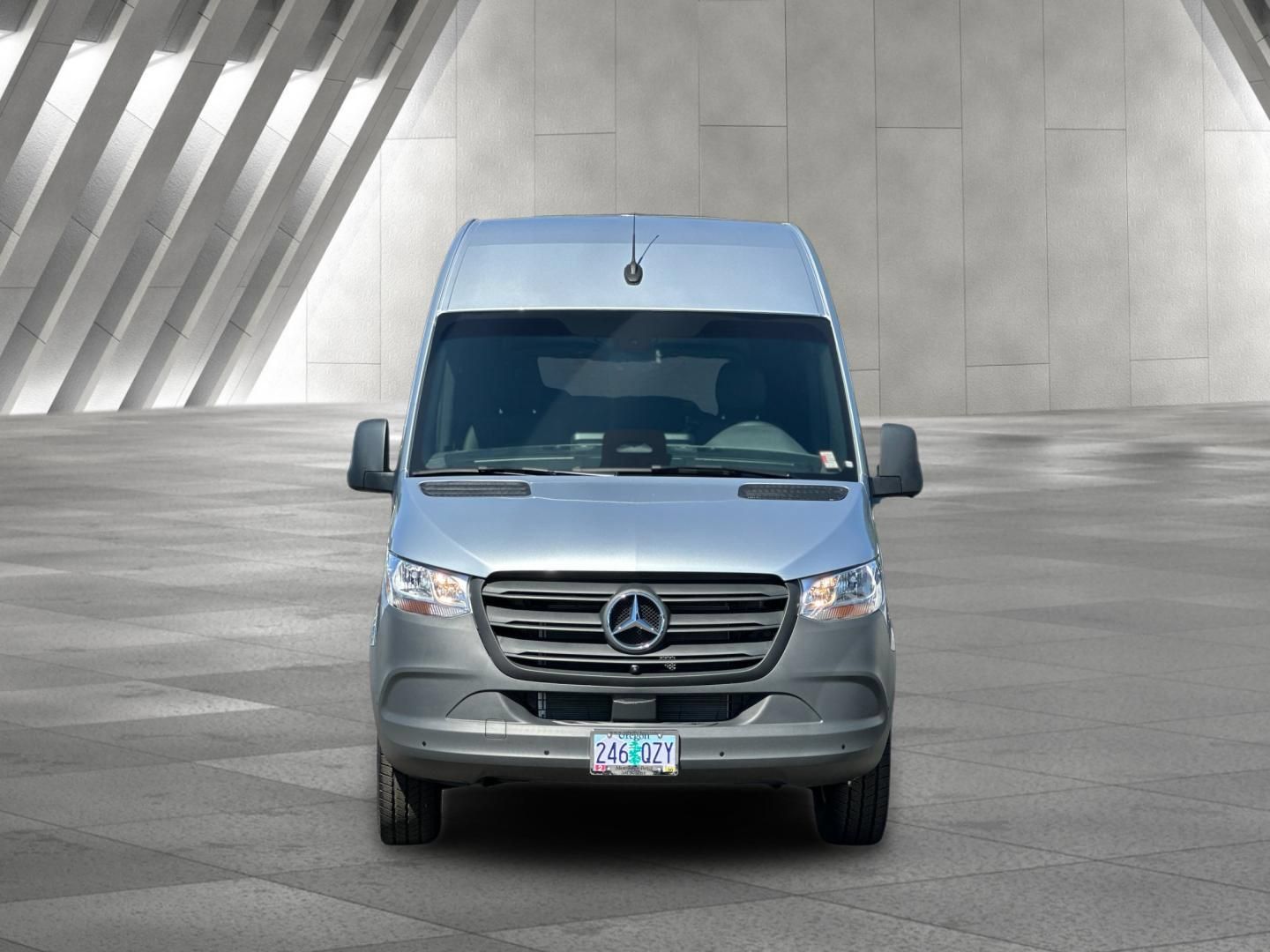 Used 2025 Mercedes-Benz Sprinter 2500 image 9