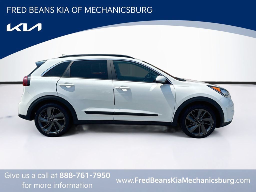 Used 2017 Kia Niro FWD image 8
