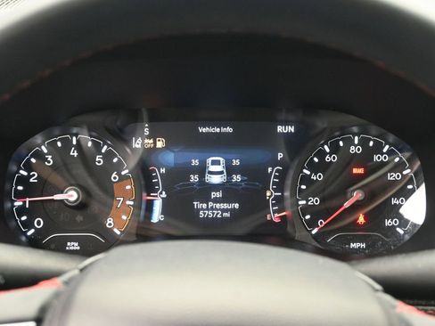 Used 2024 Jeep Compass Trailhawk image 12