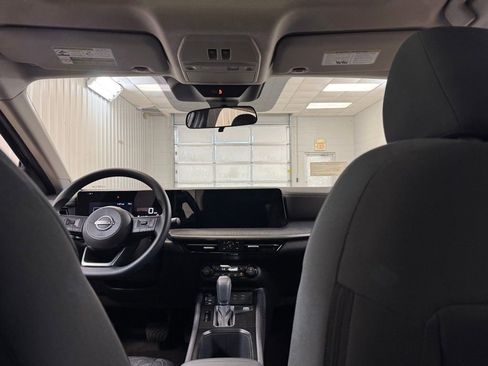 New 2026 Nissan Kicks SV w/ SV Premium Package image 18