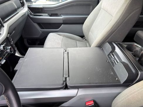 Used 2023 Ford F150 Lightning XLT image 40