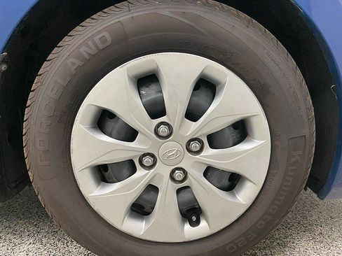Used 2016 Hyundai Accent SE w/ Option Group 02 image 22