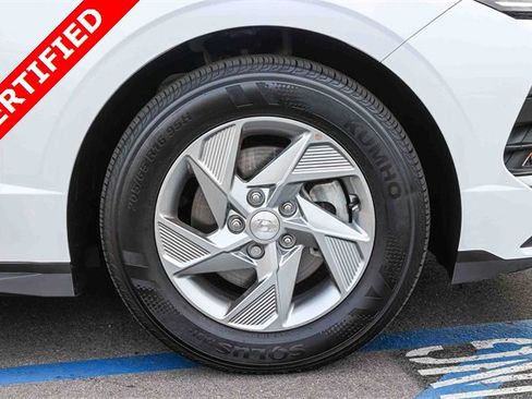 Certified 2025 Hyundai Sonata SE image 9