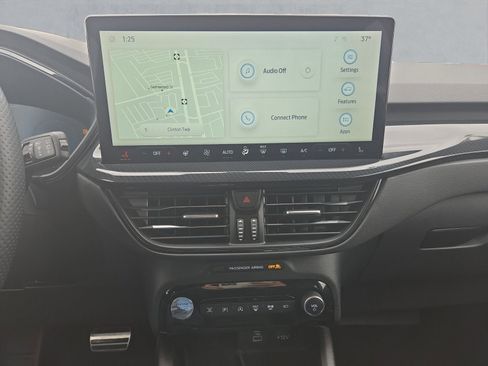 Certified 2023 Ford Escape ST-Line Elite image 17