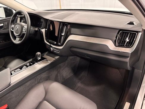 Certified 2025 Volvo XC60 B5 Plus image 16