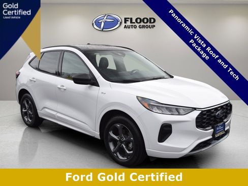Used 2023 Ford Escape ST-Line w/ Tech Pack #1 AWD/4WD image 1