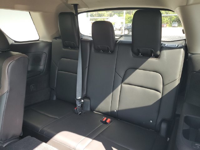 Certified 2024 Nissan Pathfinder Platinum w/ Cargo Package FWD image 35