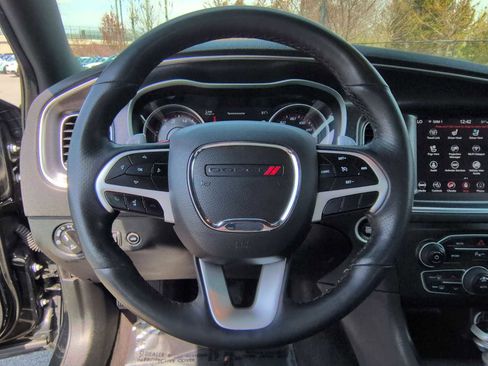 Used 2018 Dodge Charger R/T w/ Plus Group RWD image 23