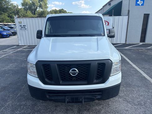 Used 2018 Nissan NV 1500 SV image 12