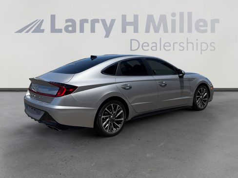 Used 2020 Hyundai Sonata Limited FWD image 5