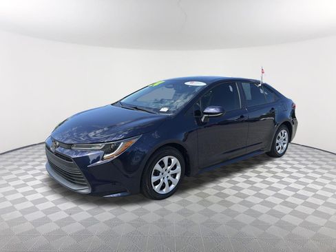 Certified 2024 Toyota Corolla LE FWD image 3