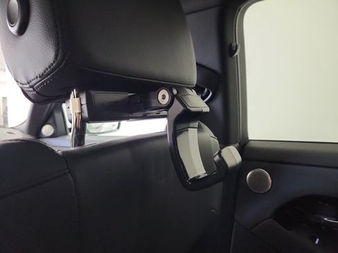 Used 2025 Land Rover Range Rover Evoque Dynamic SE image 35