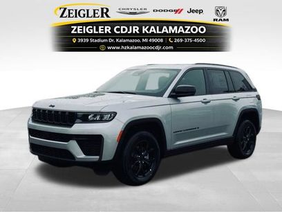 New 2026 Jeep Grand Cherokee Altitude