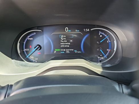 Certified 2023 Toyota RAV4 LE AWD/4WD image 10