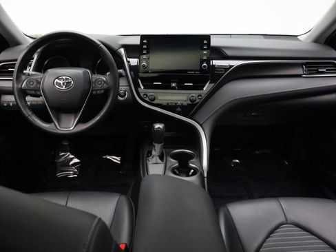 Used 2021 Toyota Camry SE w/ Audio Upgrade Package FWD image 24