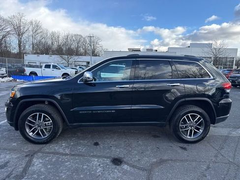 Used 2022 Jeep Grand Cherokee Limited image 21
