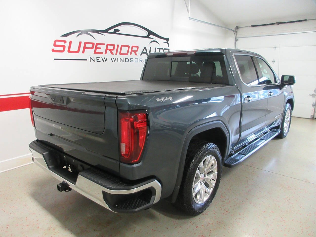 Used 2019 GMC Sierra 1500 SLT w/ SLT Premium Package AWD/4WD image 12