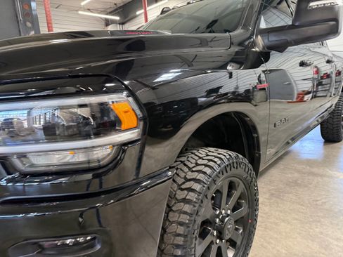 Used 2023 RAM 2500 Laramie w/ Night Edition image 43