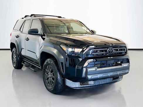 New 2026 Toyota 4Runner SR5 AWD/4WD image 3
