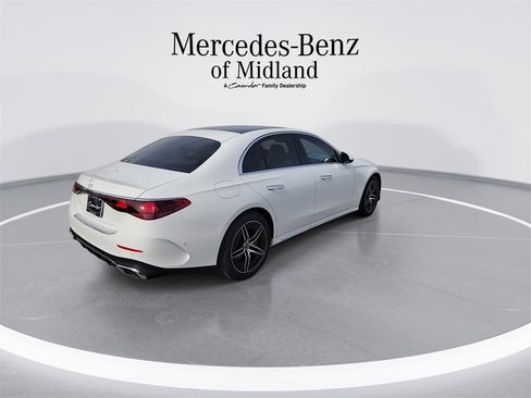 New 2026 Mercedes-Benz E 350 Sedan image 8