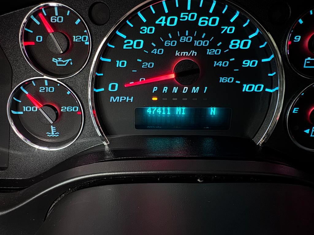 Used 2025 Chevrolet Express 3500 LT w/ LT Preferred Equipment Group RWD image 15