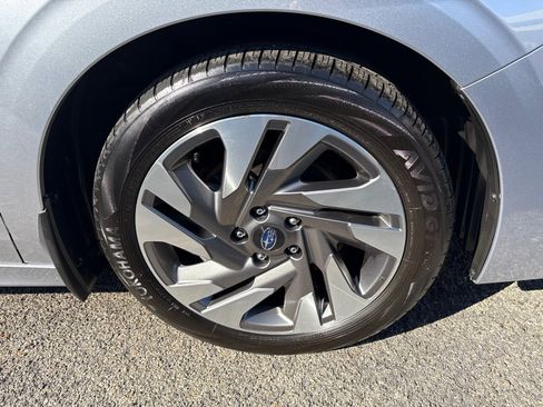 Used 2023 Subaru Legacy Limited image 9
