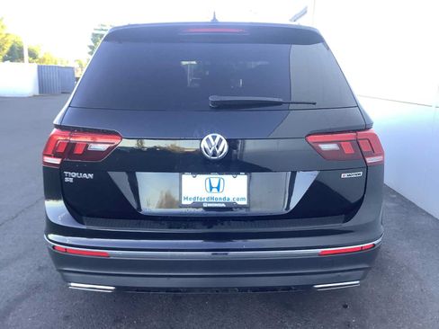 Used 2021 Volkswagen Tiguan SE AWD/4WD image 5