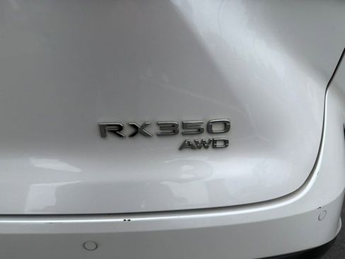 Used 2024 Lexus RX 350 AWD w/ Convenience Package image 4
