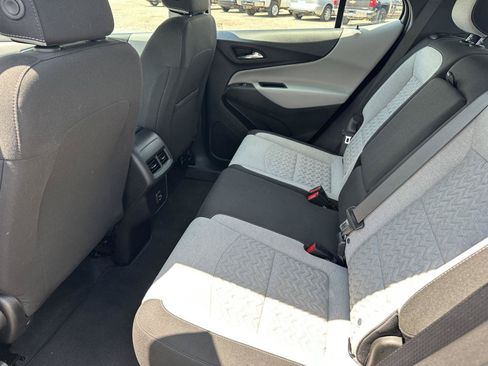 Certified 2023 Chevrolet Equinox LS FWD image 20