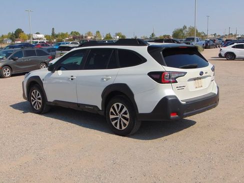 Used 2024 Subaru Outback Onyx Edition AWD/4WD image 6