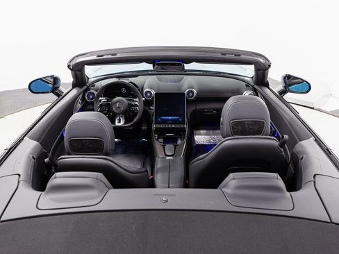 Certified 2023 Mercedes-Benz SL 63 AMG SL 63 AMG w/ Driver Assistance Package image 27