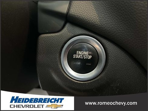 Certified 2021 Chevrolet Equinox LT FWD image 28
