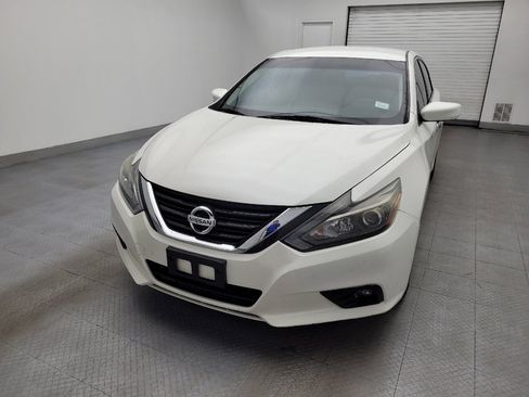 Used 2017 Nissan Altima 2.5 SR image 15