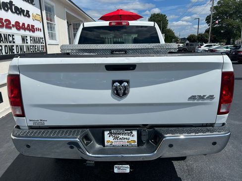 Used 2017 RAM 3500 Tradesman w/ Chrome Appearance Group image 6