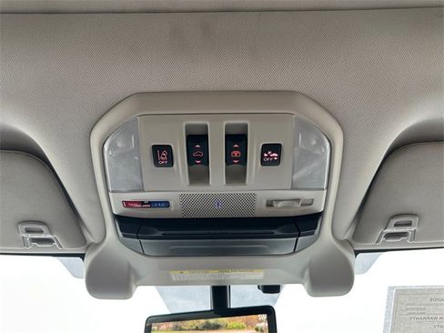Used 2021 Subaru Ascent Touring image 24