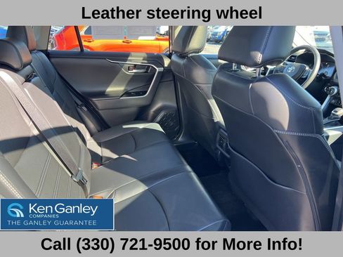 Used 2024 Toyota RAV4 Limited image 58