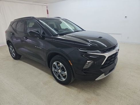 Used 2024 Chevrolet Blazer LT w/ Convenience Package image 14