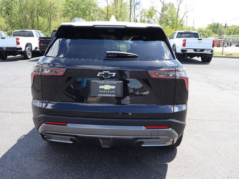 Used 2025 Chevrolet Equinox ACTIV w/ Safety and Technology Package AWD/4WD image 36