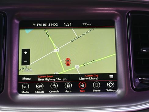 Used 2022 Dodge Challenger R/T w/ Plus Package image 15