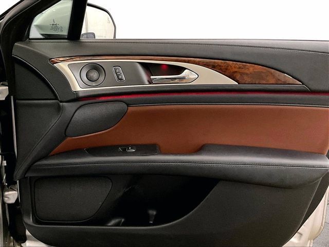 Used 2019 Lincoln MKZ Reserve AWD/4WD image 23