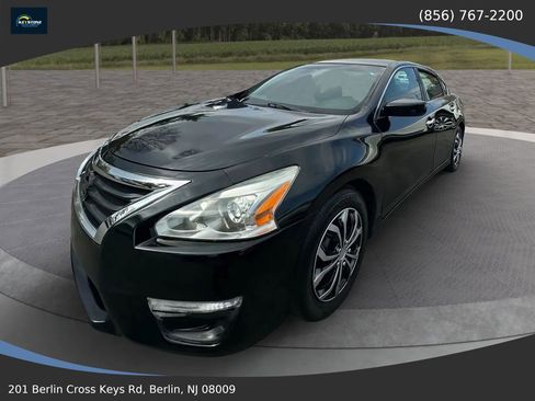 Used 2015 Nissan Altima 2.5 S FWD image 1