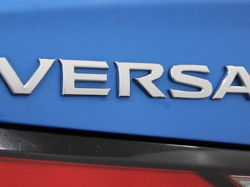 Used 2021 Nissan Versa S w/ Trunk Package image 28