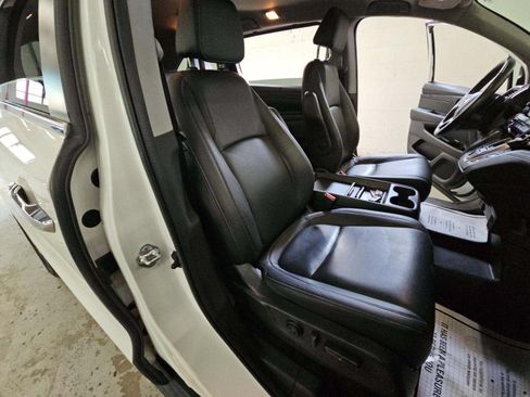 Used 2023 Honda Odyssey EX-L image 15